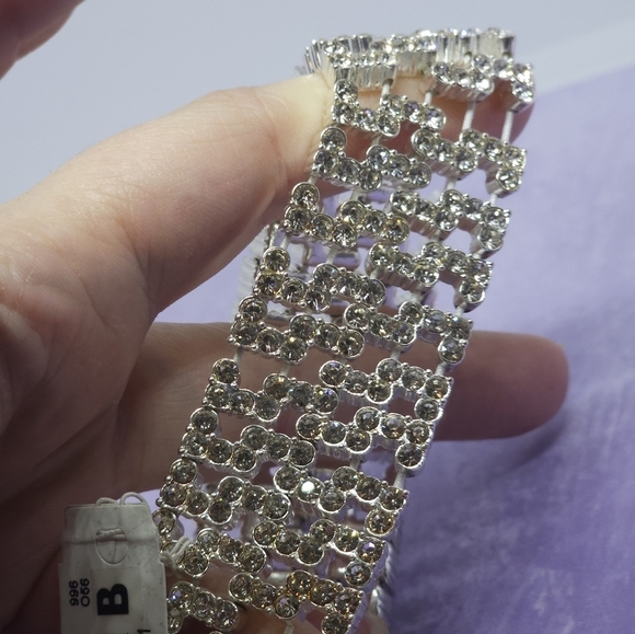 NWT Vintage Monet Silver Tone Crystal Rhinestone Chunky Stretch Bracelet - Picture 4 of 8